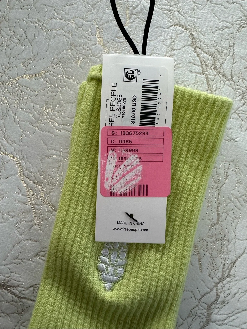 NEW Free People Movement crew socks in lime green